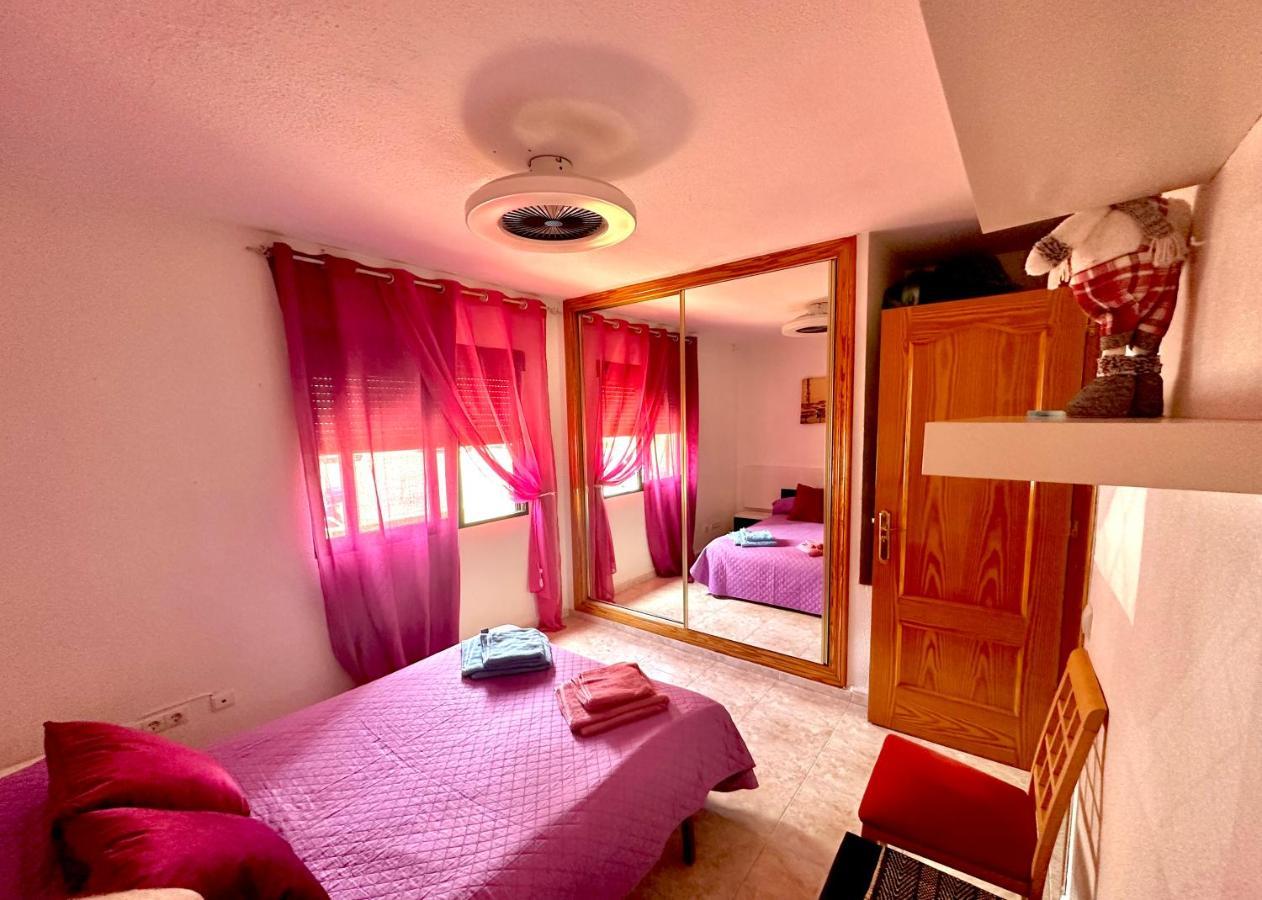 Apartamento Duplex 5 Min De La Playa Benidorm Luaran gambar