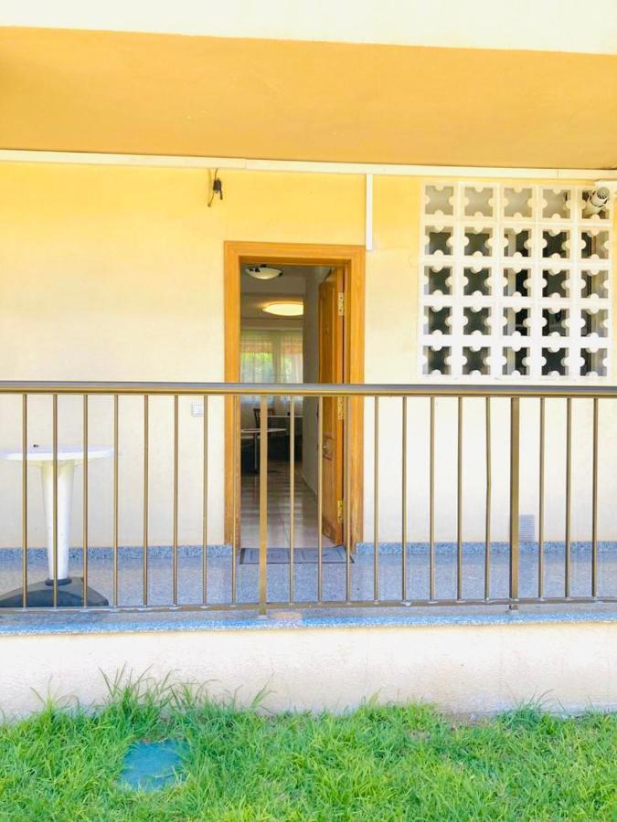 Apartamento Duplex 5 Min De La Playa Benidorm Luaran gambar